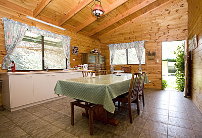 Garden Cottage twin bedroom
